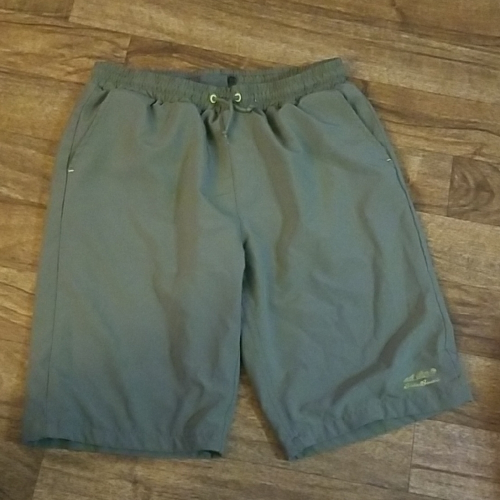 Eddie Bauer Kids XL Shorts Green 18/20